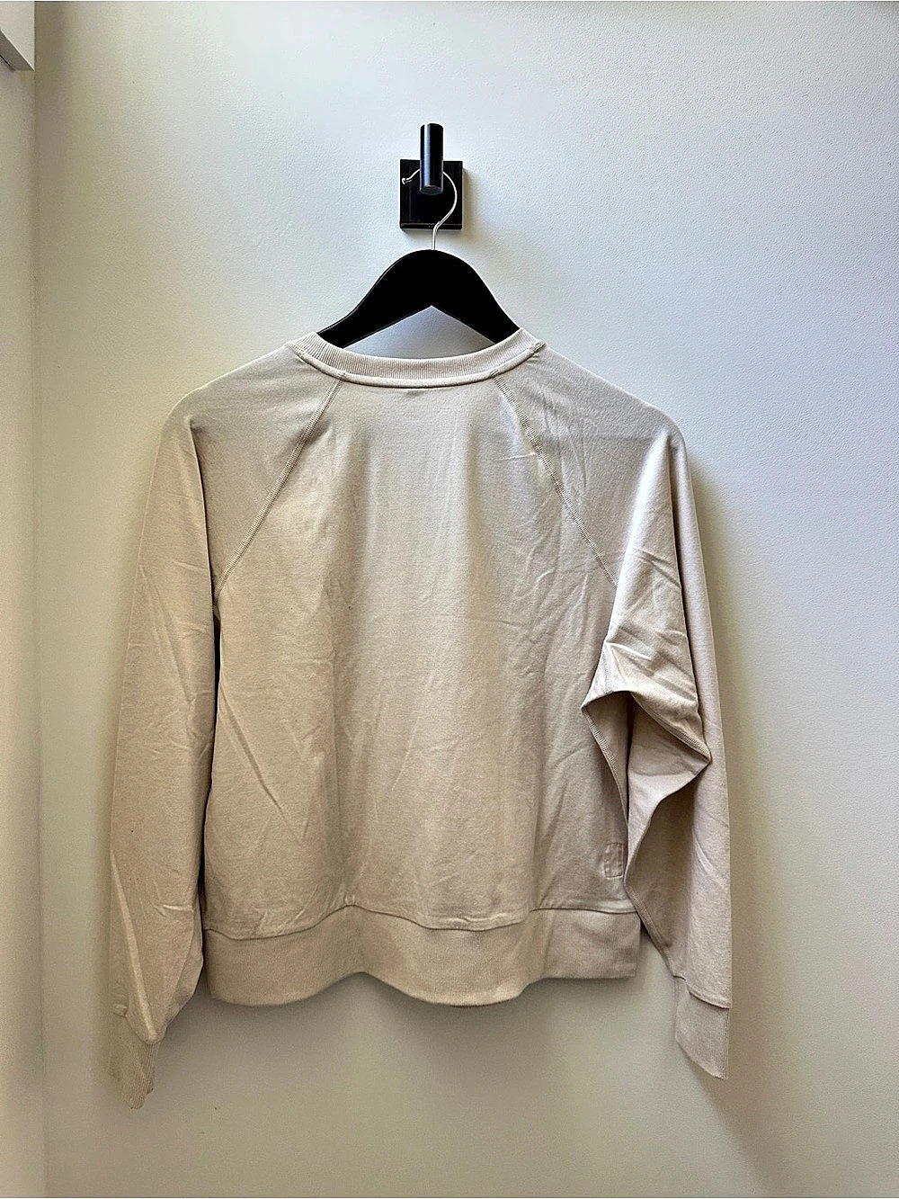 Vuori Women's Halo Crew Size Small - Picture 2 of 5